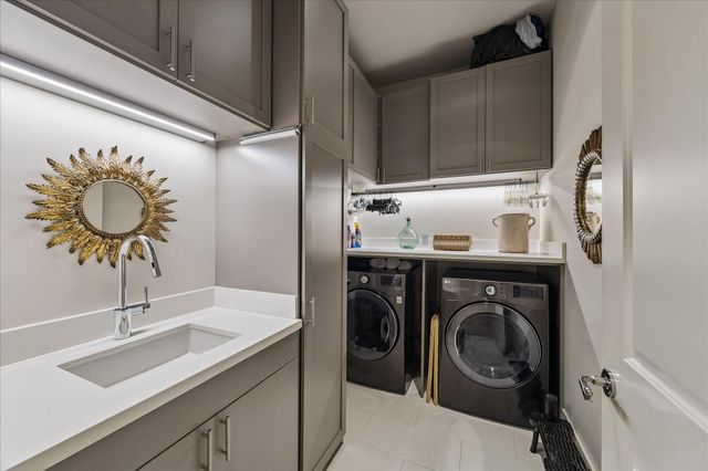 1409 Post Oak Boulevard 2202, Houston, TX 77056