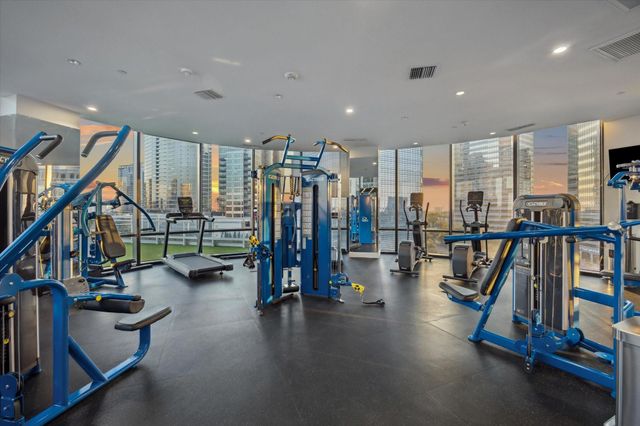 1409 Post Oak Boulevard 2202, Houston, TX 77056