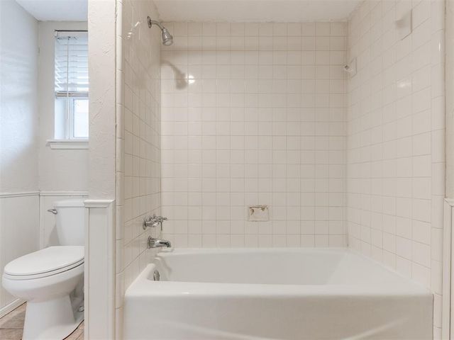 6609 Laurel Road, Oklahoma City, OK 73162