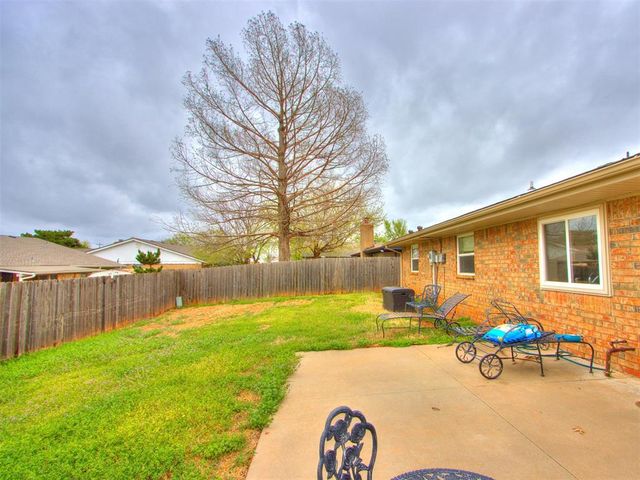 6609 Laurel Road, Oklahoma City, OK 73162