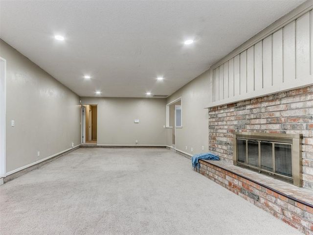 6609 Laurel Road, Oklahoma City, OK 73162