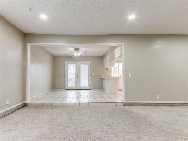 6609 Laurel Road, Oklahoma City, OK 73162