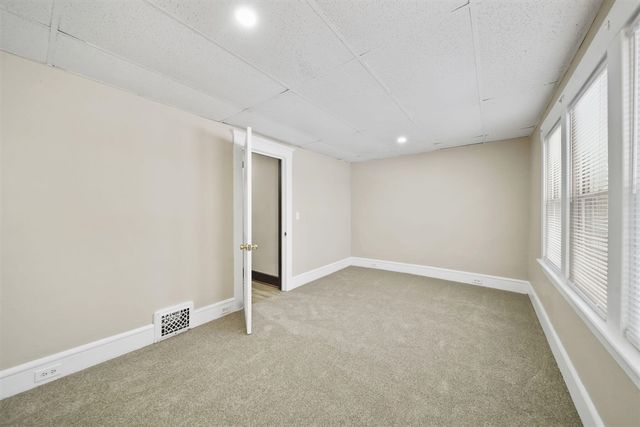 407 S West Avenue, Jackson, MI 49201