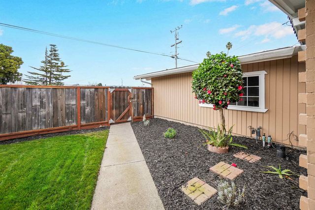 27669 Loyola ave, Hayward, CA 94545
