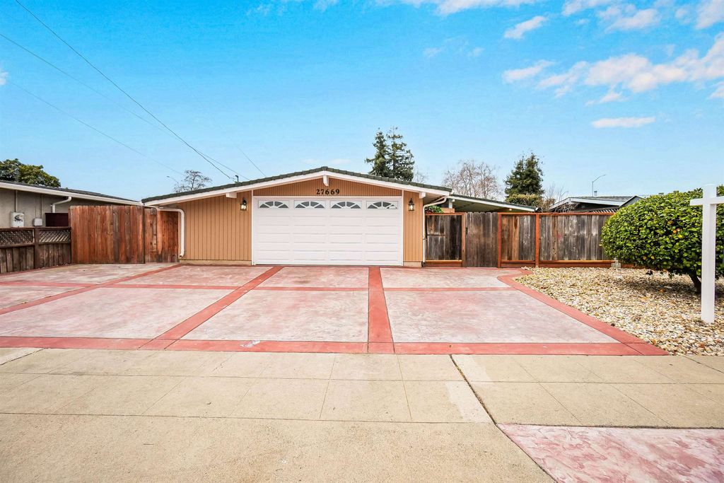 27669 Loyola ave, Hayward, CA 94545