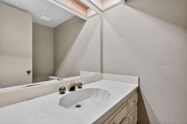 2911 Partridge Circle, Bryan, TX 77802