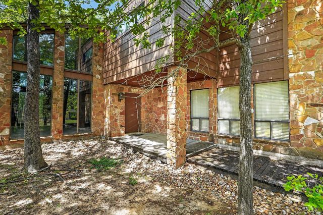 2911 Partridge Circle, Bryan, TX 77802