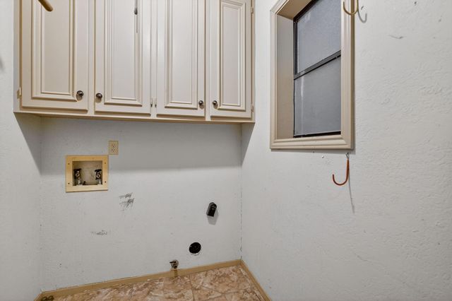 2911 Partridge Circle, Bryan, TX 77802