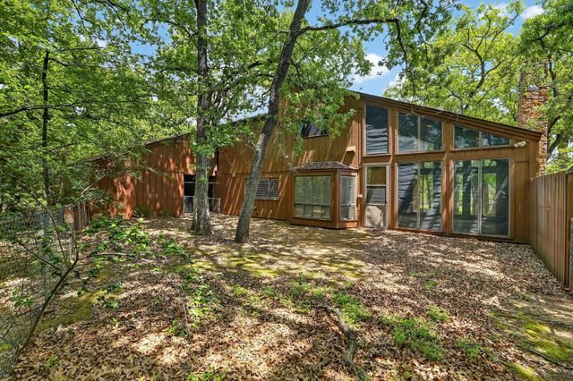 2911 Partridge Circle, Bryan, TX 77802