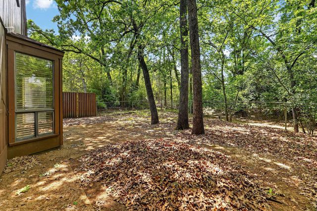2911 Partridge Circle, Bryan, TX 77802