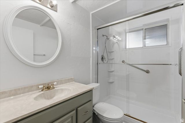 8416 W 3370 S, Magna, UT 84044