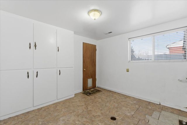 8416 W 3370 S, Magna, UT 84044