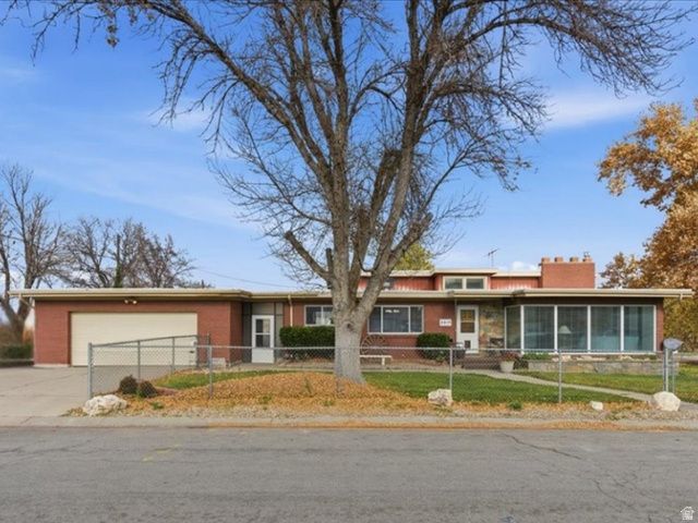 8416 W 3370 S, Magna, UT 84044