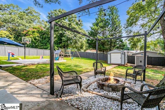 105 Rutledge Avenue, Greenville, SC 29617