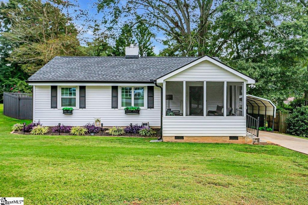 105 Rutledge Avenue, Greenville, SC 29617
