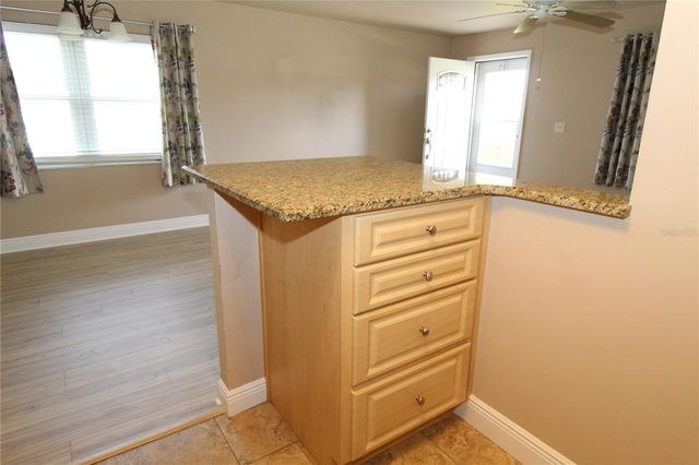 2202 CLUBHOUSE DRIVE 187, Sun City Center, FL 33573