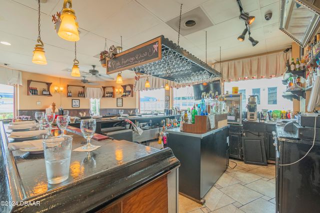 136 S Atlantic Avenue, Daytona Beach, FL 32118