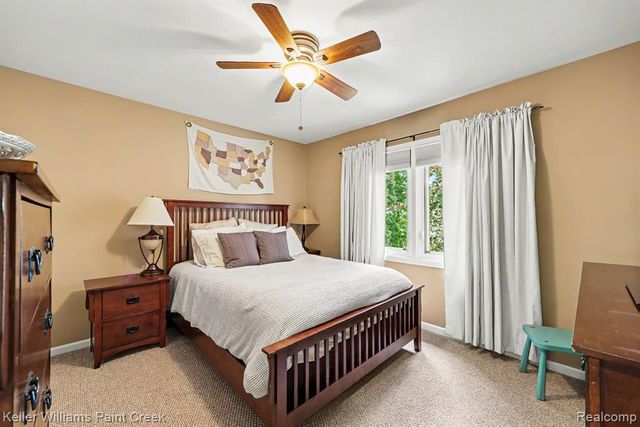 50483 Heatherwood Lane, Utica, MI 48317