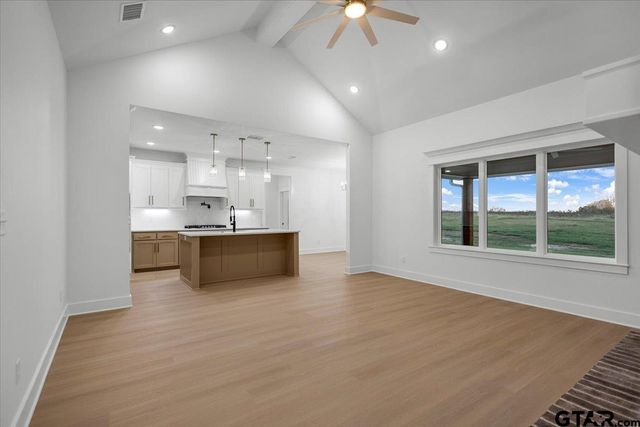 15636 CR 436, Lindale, TX 75771