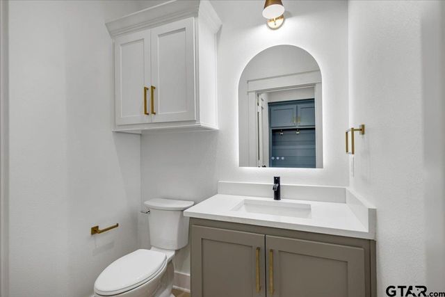 15636 CR 436, Lindale, TX 75771