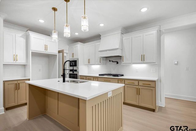 15636 CR 436, Lindale, TX 75771