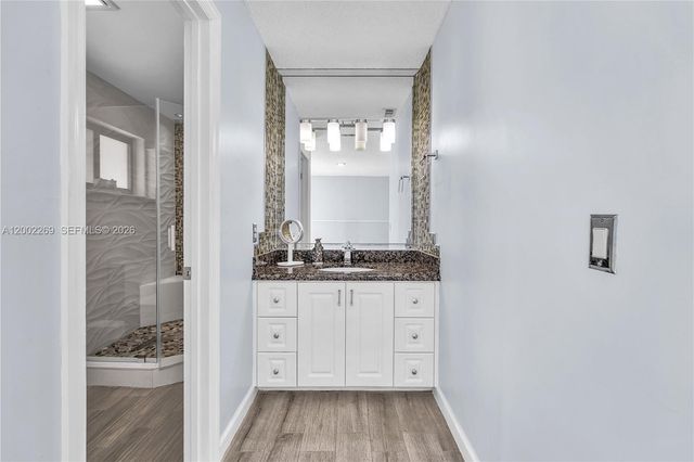 10615 SW 129th Court, Miami, FL 33186