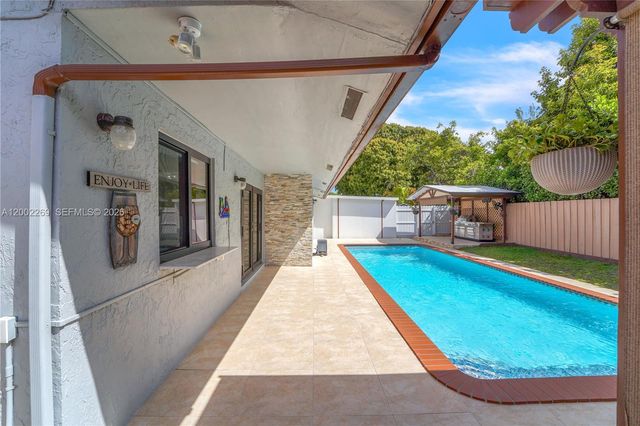 10615 SW 129th Court, Miami, FL 33186