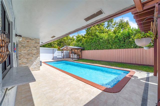 10615 SW 129th Court, Miami, FL 33186