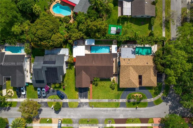 10615 SW 129th Court, Miami, FL 33186