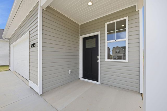 861 Gardenview Way 90, Chattanooga, TN 37421