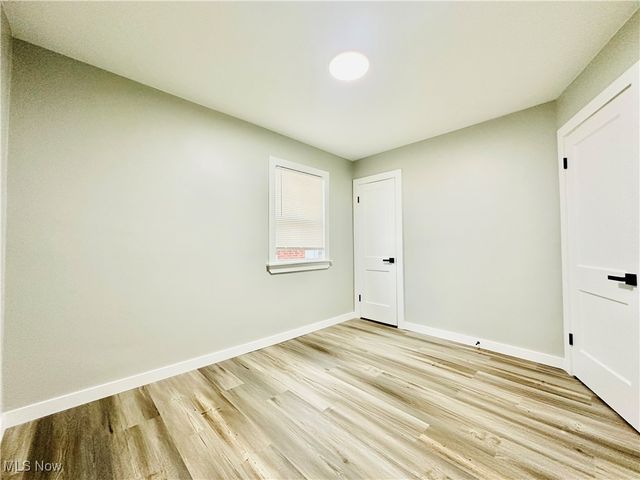 3326 Grovewood Avenue, Parma, OH 44134