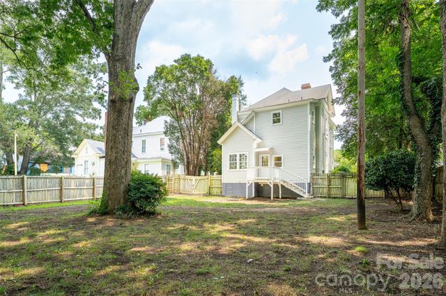 302 Maurice Street, Monroe, NC 28112