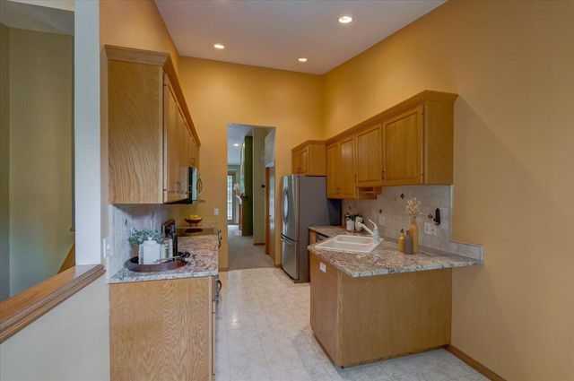 3 Deer Point Trail, Madison, WI 53719