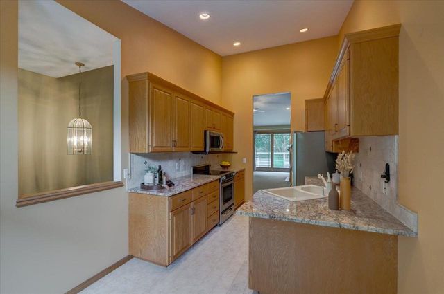 3 Deer Point Trail, Madison, WI 53719