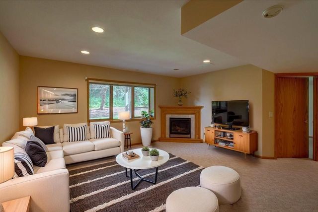 3 Deer Point Trail, Madison, WI 53719