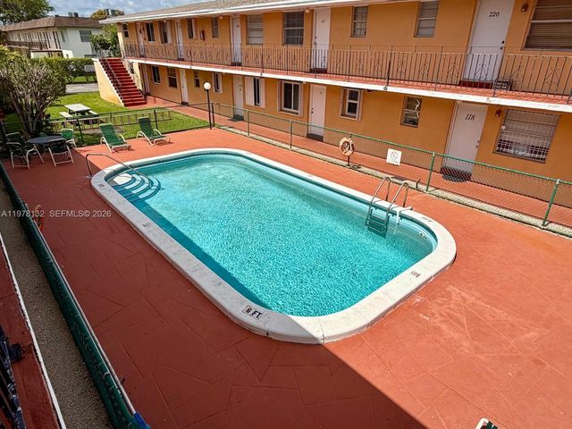 3800 SW 102nd Ave 203, Miami, FL 33165