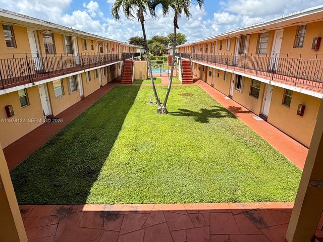 3800 SW 102nd Ave 203, Miami, FL 33165