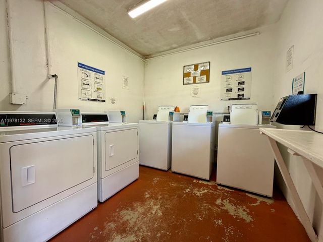 3800 SW 102nd Ave 203, Miami, FL 33165