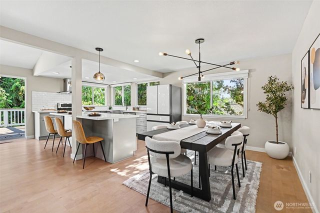 14023 SE 60th Street, Bellevue, WA 98006