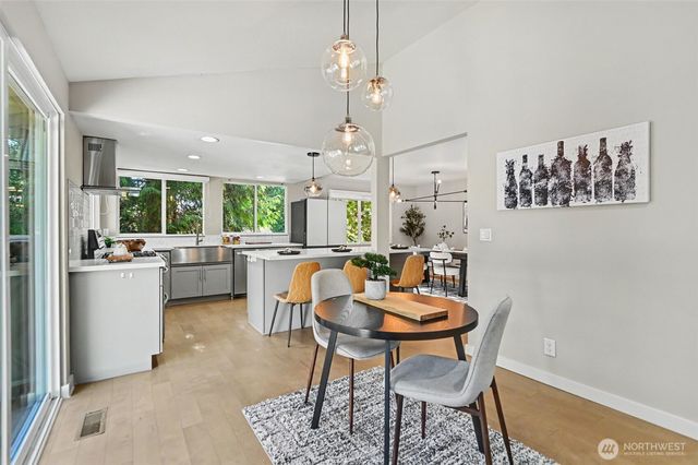 14023 SE 60th Street, Bellevue, WA 98006