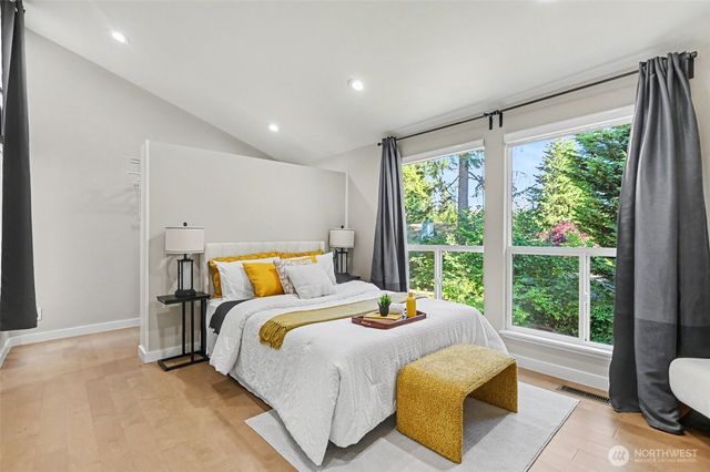 14023 SE 60th Street, Bellevue, WA 98006