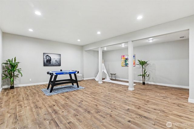 14023 SE 60th Street, Bellevue, WA 98006