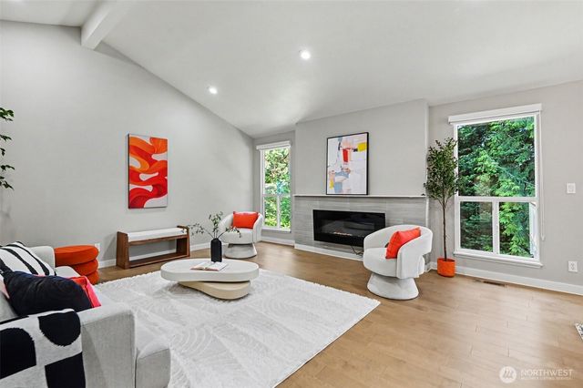 14023 SE 60th Street, Bellevue, WA 98006