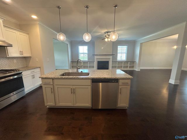 14889 Imperial Drive, Athens, AL 35613