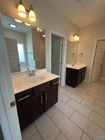 14889 Imperial Drive, Athens, AL 35613