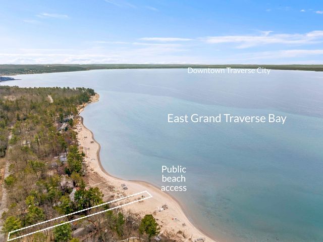 7560 Peaceful Valley Road, Acme Twp, MI 49690