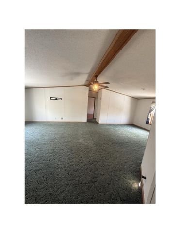 105 Brock Hill Road, Grafton, NH 03240