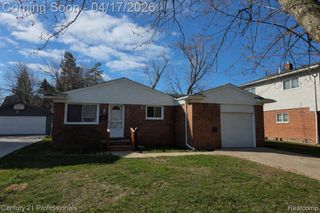 406 Woodlawn Avenue, Royal Oak, MI 48073