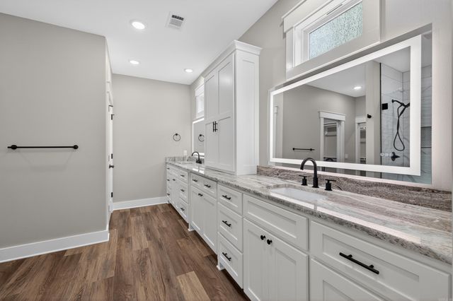 1 Tomelloso Lane, Hot Springs Village, AR 71909