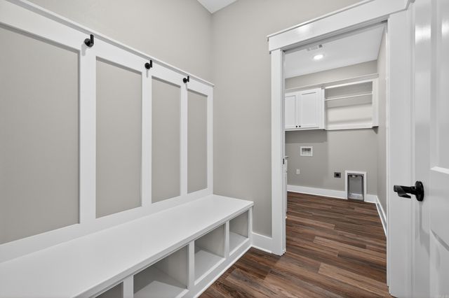 1 Tomelloso Lane, Hot Springs Village, AR 71909